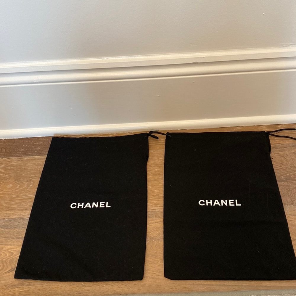 CHANEL Dust Shoe Bag Covers
